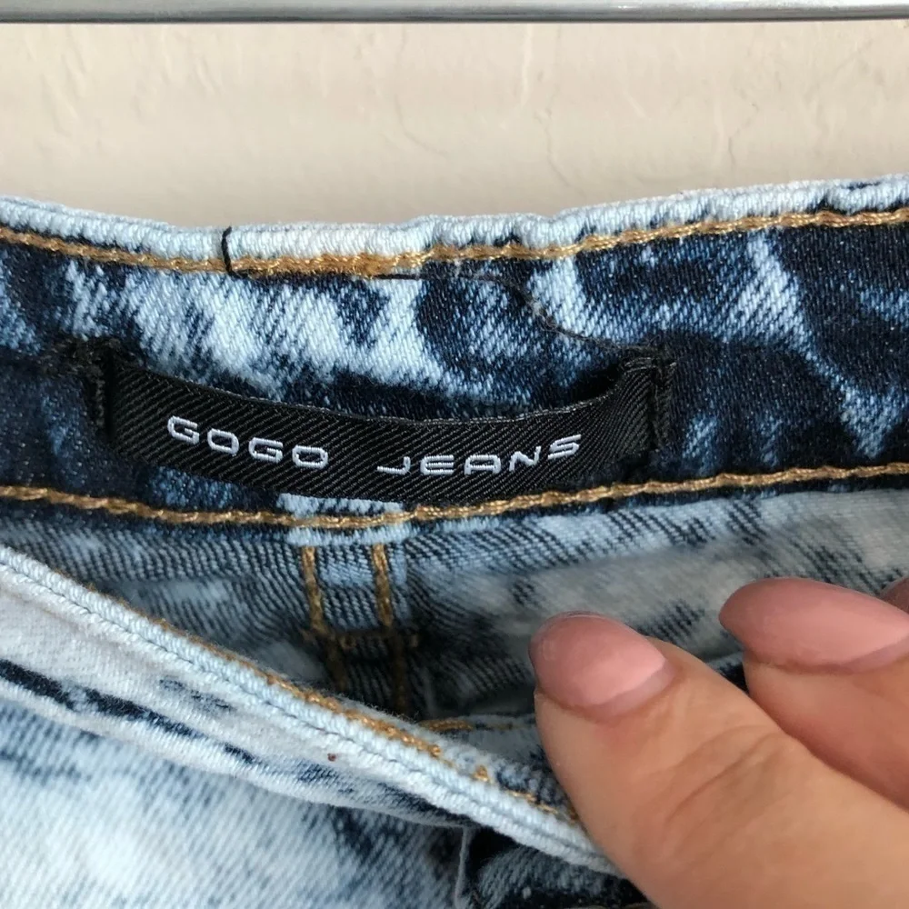 Gogo‎ Acid Washed Distressed Denim Shorts
